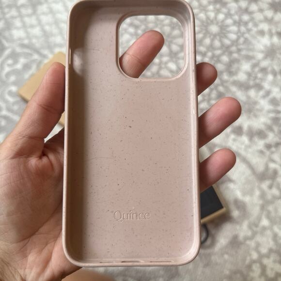 NEW Quince Bio IPhone Case 15 Pro Blush Pink - Picture 3 of 4